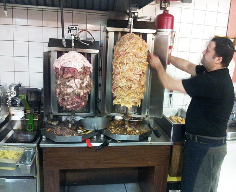 10 Tips For Setting Up A Shawarma Restaurant